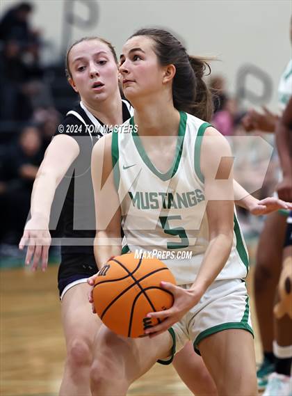Thumbnail 3 in Ardrey Kell @ Myers Park photogallery.