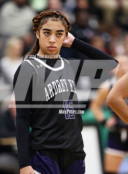 Thumbnail 2 in Ardrey Kell @ Myers Park photogallery.