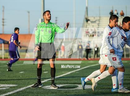 Thumbnail 1 in Cathedral vs. San Clemente (CIFSS D1 Final) photogallery.