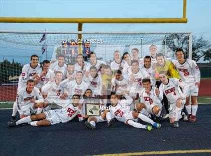 Thumbnail 2 in Cathedral vs. San Clemente (CIFSS D1 Final) photogallery.