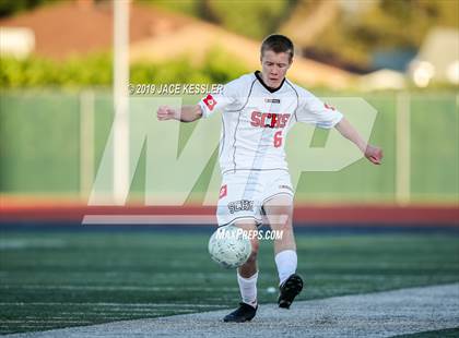 Thumbnail 3 in Cathedral vs. San Clemente (CIFSS D1 Final) photogallery.