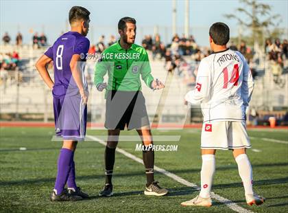 Thumbnail 1 in Cathedral vs. San Clemente (CIFSS D1 Final) photogallery.