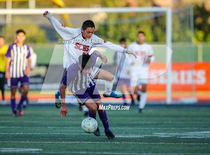 Thumbnail 1 in Cathedral vs. San Clemente (CIFSS D1 Final) photogallery.