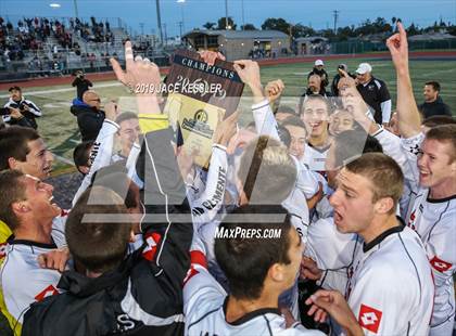 Thumbnail 1 in Cathedral vs. San Clemente (CIFSS D1 Final) photogallery.