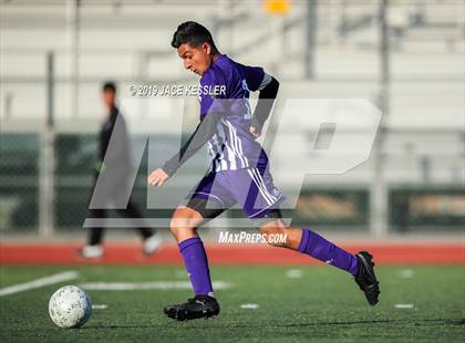 Thumbnail 2 in Cathedral vs. San Clemente (CIFSS D1 Final) photogallery.