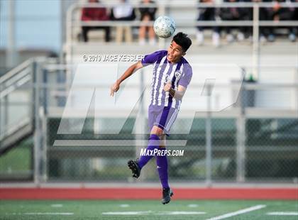 Thumbnail 3 in Cathedral vs. San Clemente (CIFSS D1 Final) photogallery.