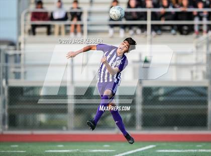 Thumbnail 2 in Cathedral vs. San Clemente (CIFSS D1 Final) photogallery.