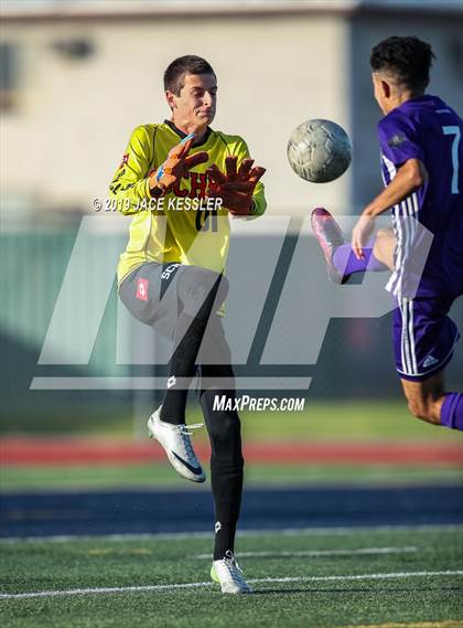 Thumbnail 2 in Cathedral vs. San Clemente (CIFSS D1 Final) photogallery.