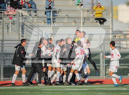 Thumbnail 3 in Cathedral vs. San Clemente (CIFSS D1 Final) photogallery.