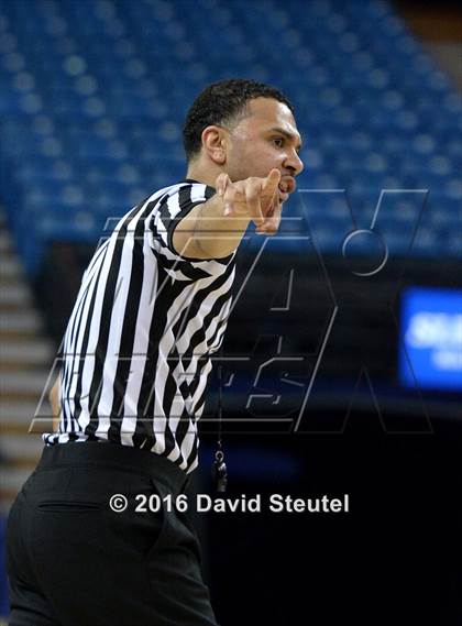 Thumbnail 2 in Harvard-Westlake vs. Palma (CIF State D4 Final) photogallery.