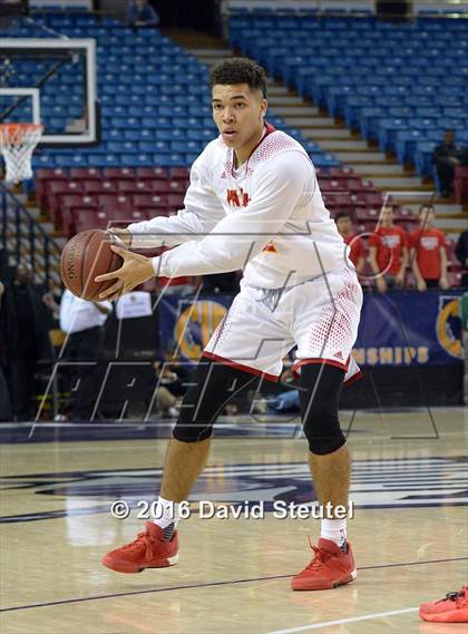 Thumbnail 1 in Harvard-Westlake vs. Palma (CIF State D4 Final) photogallery.