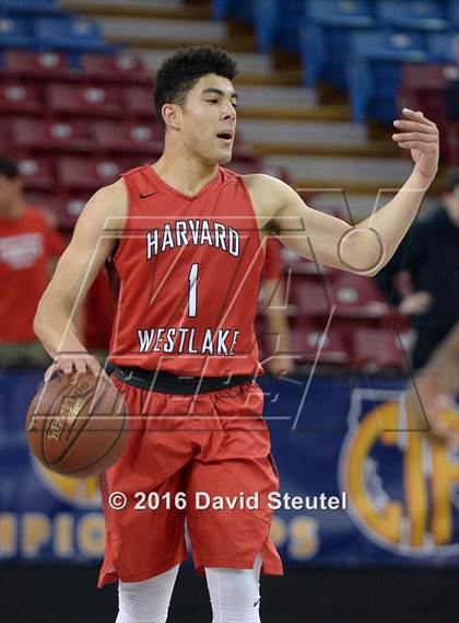 Thumbnail 2 in Harvard-Westlake vs. Palma (CIF State D4 Final) photogallery.