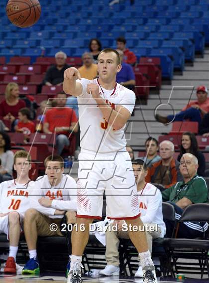 Thumbnail 2 in Harvard-Westlake vs. Palma (CIF State D4 Final) photogallery.