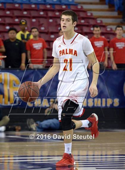 Thumbnail 3 in Harvard-Westlake vs. Palma (CIF State D4 Final) photogallery.