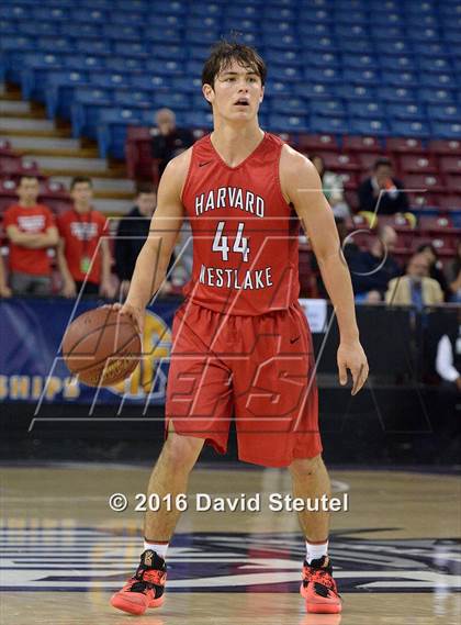 Thumbnail 3 in Harvard-Westlake vs. Palma (CIF State D4 Final) photogallery.