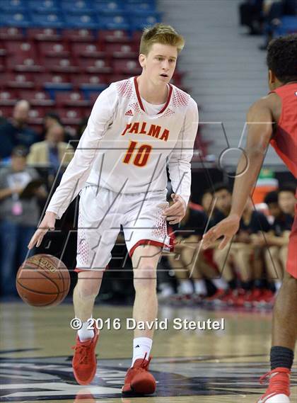 Thumbnail 3 in Harvard-Westlake vs. Palma (CIF State D4 Final) photogallery.