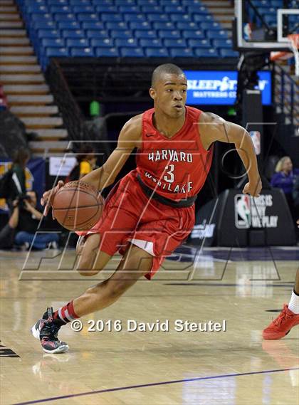 Thumbnail 1 in Harvard-Westlake vs. Palma (CIF State D4 Final) photogallery.