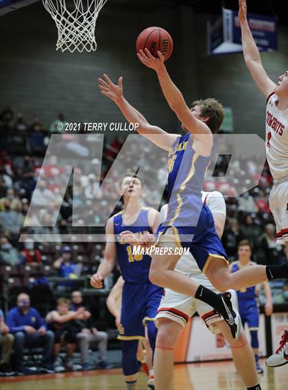 Thumbnail 1 in San Juan vs. Grantsville (UHSAA 3A Semifinal) photogallery.