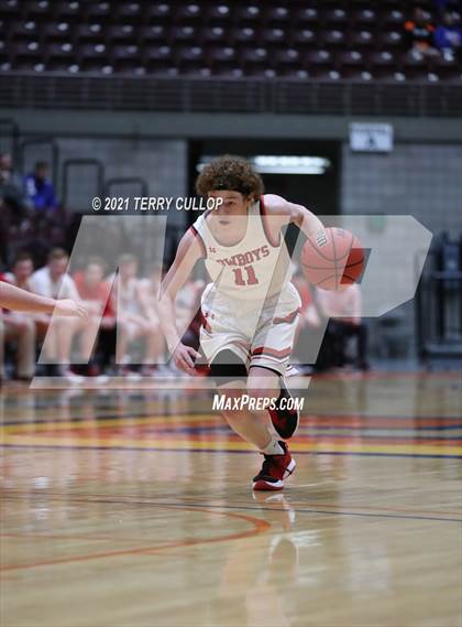 Thumbnail 1 in San Juan vs. Grantsville (UHSAA 3A Semifinal) photogallery.