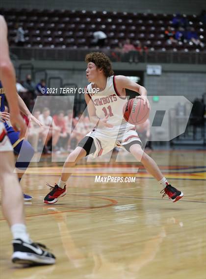 Thumbnail 2 in San Juan vs. Grantsville (UHSAA 3A Semifinal) photogallery.