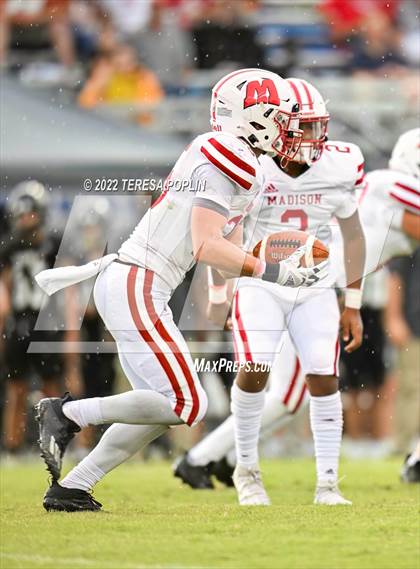 Thumbnail 3 in Boyle County vs. Madison photogallery.