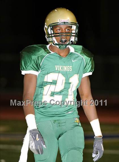 Thumbnail 3 in Blair vs. San Marino photogallery.