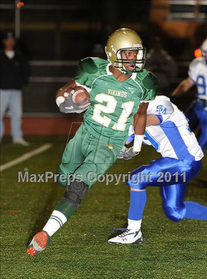 Thumbnail 2 in Blair vs. San Marino photogallery.