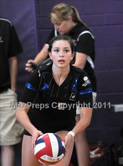 Thumbnail 3 in Walton vs. Edison (Durango Fall Classic) photogallery.