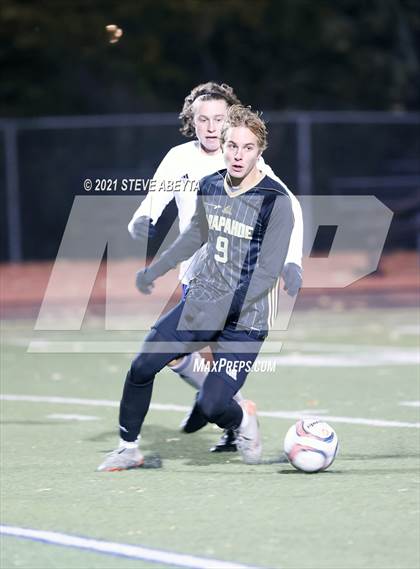 Thumbnail 3 in Rampart vs. Arapahoe (CHSAA 5A Second Round) photogallery.