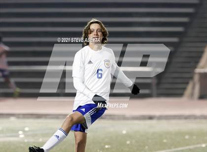 Thumbnail 1 in Rampart vs. Arapahoe (CHSAA 5A Second Round) photogallery.