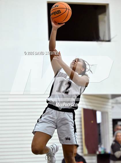 Thumbnail 3 in Sacramento Adventist @ Valley Christian photogallery.