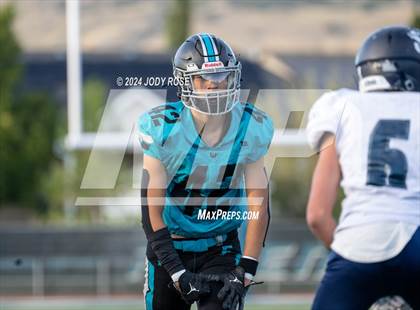 Thumbnail 1 in Farmington vs Syracuse photogallery.