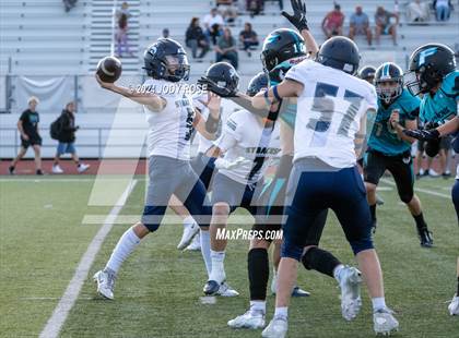 Thumbnail 2 in Farmington vs Syracuse photogallery.