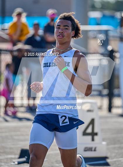 Thumbnail 1 in UIL 6A Track & Field Area 13&14 (200M) photogallery.