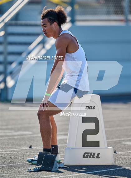 Thumbnail 3 in UIL 6A Track & Field Area 13&14 (200M) photogallery.