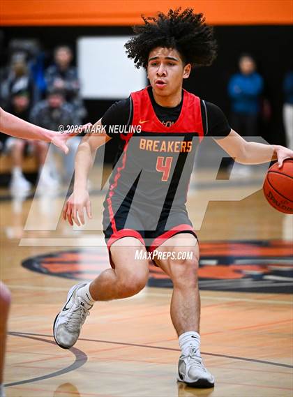 Thumbnail 3 in Pacific Grove @ Half Moon Bay (CIF CCS D4 Quarterfinal) photogallery.