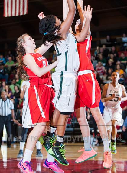 Thumbnail 2 in Sacred Heart Cathedral vs. St. Ignatius (WCAL Final) photogallery.