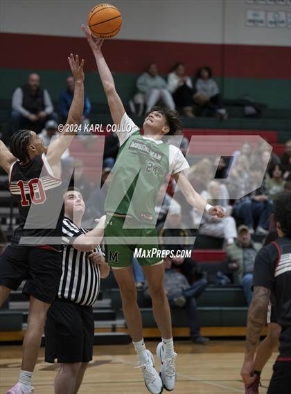 Thumbnail 2 in Musselman vs North Hagerstown (Scrimmage) photogallery.
