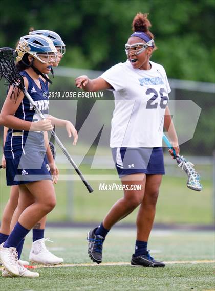 Thumbnail 3 in Hylton @ Potomac photogallery.