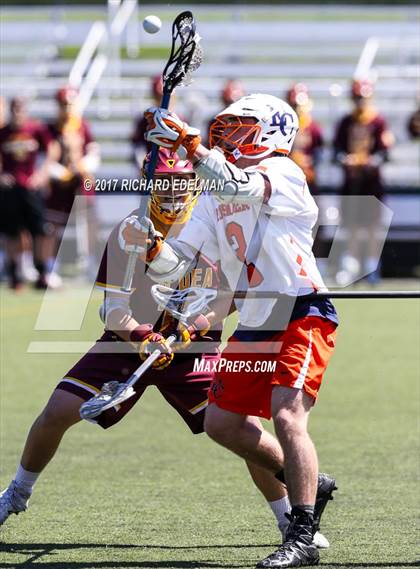 Thumbnail 3 in O'Dea vs. Eastside Catholic (WALAX 3A Final)  photogallery.