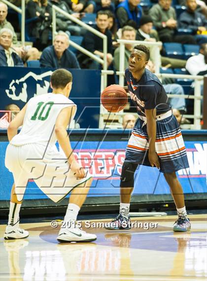 Thumbnail 1 in Chaminade @ De La Salle (Maxpreps MLK Classic) photogallery.
