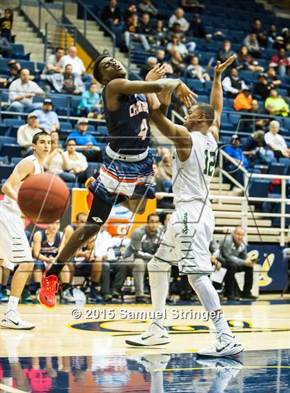 Thumbnail 1 in Chaminade @ De La Salle (Maxpreps MLK Classic) photogallery.