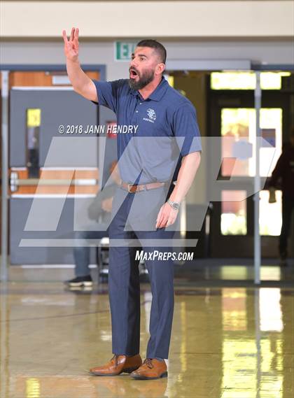 Thumbnail 2 in Salesian vs. Crescenta Valley (Rancho Mirage Holiday Invitational) photogallery.