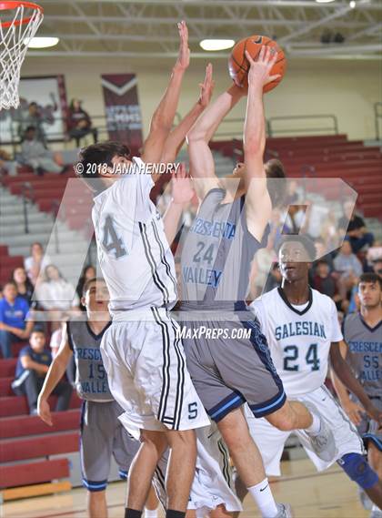 Thumbnail 3 in Salesian vs. Crescenta Valley (Rancho Mirage Holiday Invitational) photogallery.