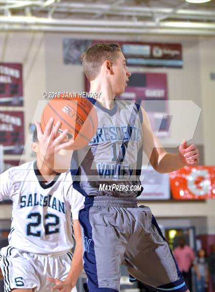 Thumbnail 2 in Salesian vs. Crescenta Valley (Rancho Mirage Holiday Invitational) photogallery.