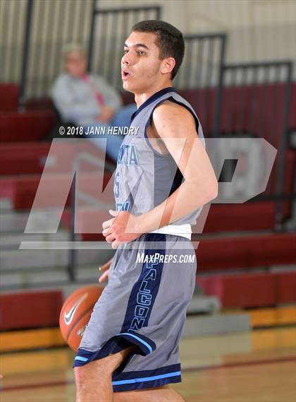 Thumbnail 1 in Salesian vs. Crescenta Valley (Rancho Mirage Holiday Invitational) photogallery.