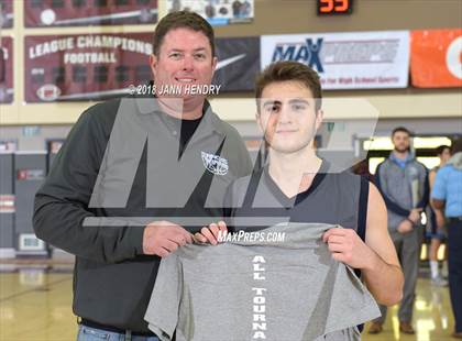Thumbnail 2 in Salesian vs. Crescenta Valley (Rancho Mirage Holiday Invitational) photogallery.
