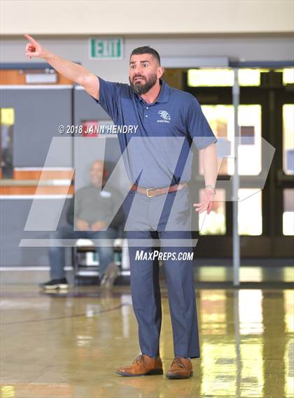Thumbnail 3 in Salesian vs. Crescenta Valley (Rancho Mirage Holiday Invitational) photogallery.