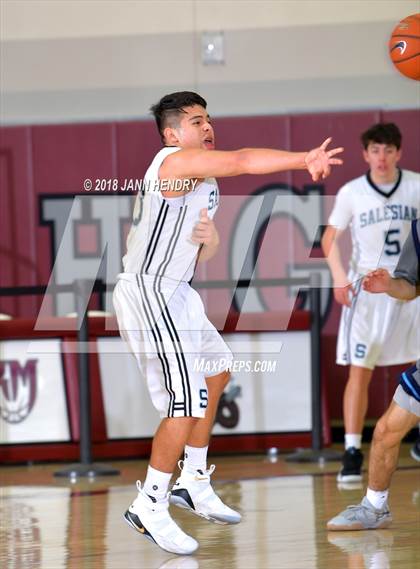Thumbnail 1 in Salesian vs. Crescenta Valley (Rancho Mirage Holiday Invitational) photogallery.