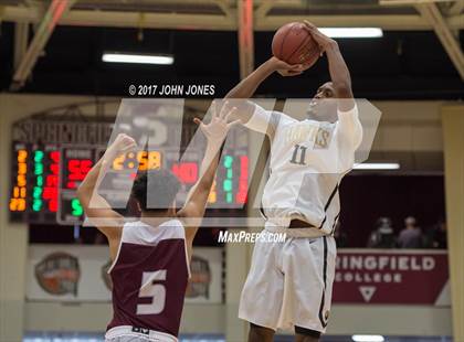 Thumbnail 2 in Hudson Catholic vs St Anthony (Spalding Hoophall Classic) photogallery.